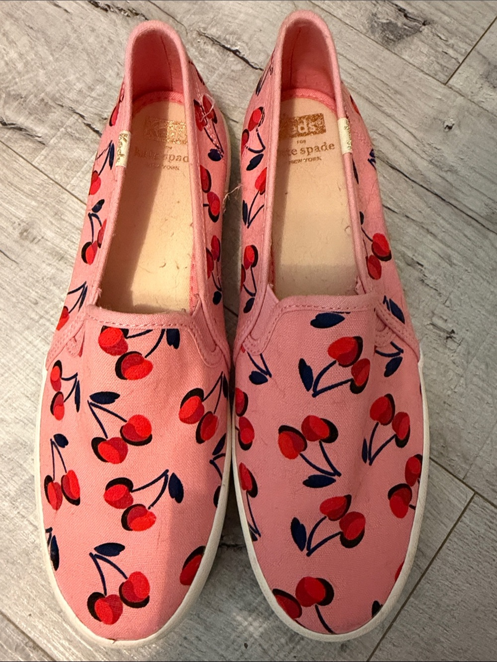 Kate Spade x Keds Cherry Print Slip-On Sneakers Size 10 New